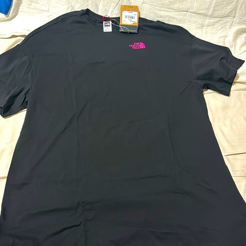 Men’s Nothface Tee